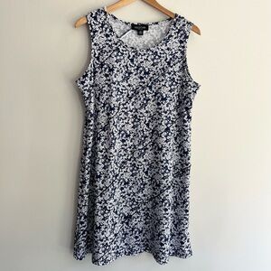 Perceptions Petite Navy and White Floral Sleeveless Dress size 12P